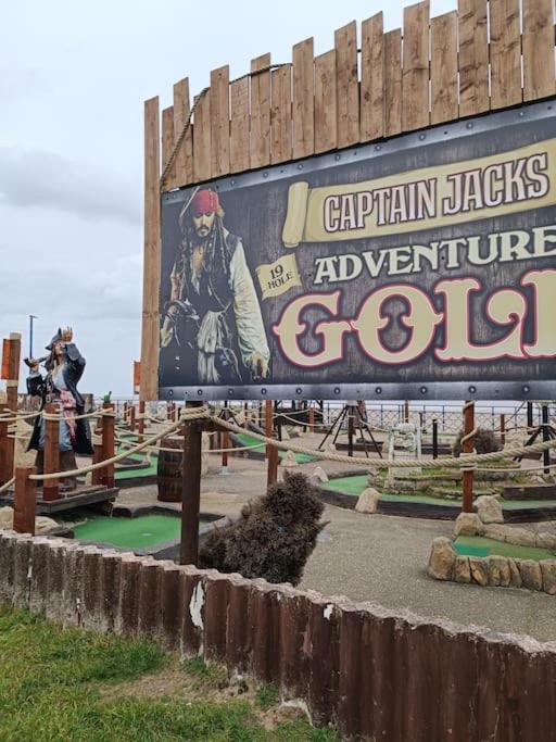 Stunning Holiday Home @ Uks Award Winning Beach Mablethorpe Extérieur photo